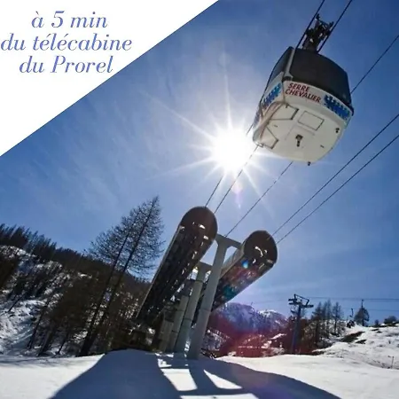La Galleanne Studio Agreable Et Chaleureux Briancon  Exterior photo